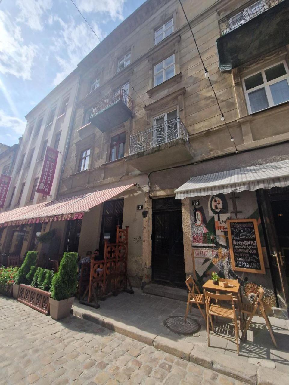 Staroievreiska Apartments Lviv Buitenkant foto